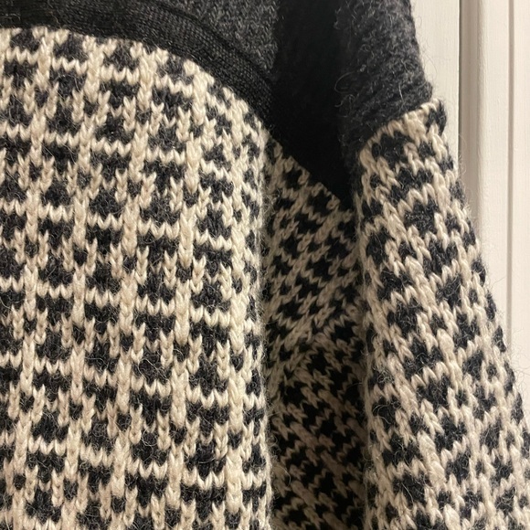 DEVOLD men’s UUL pullover sweater. Size XXL (56). Made in Norway. - Picture 15 of 16